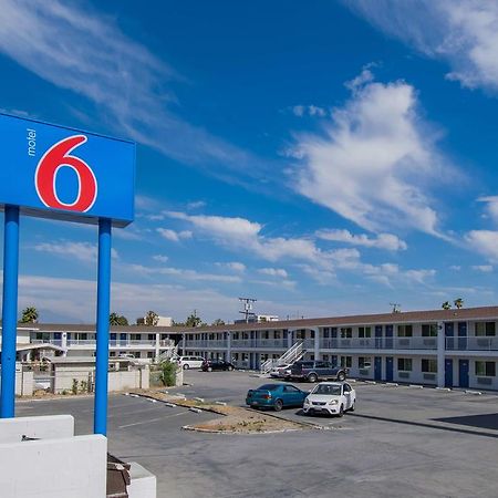 Motel 6-San Bernardino, Ca - Downtown Εξωτερικό φωτογραφία