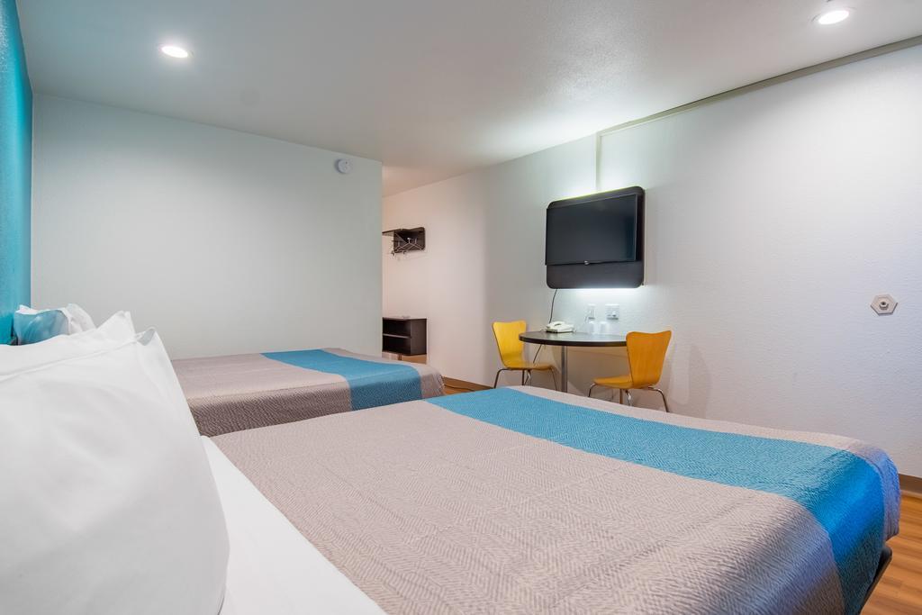 Motel 6-San Bernardino, Ca - Downtown Δωμάτιο φωτογραφία