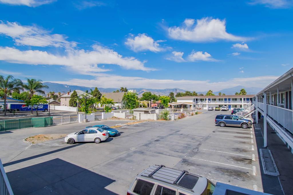 Motel 6-San Bernardino, Ca - Downtown Εξωτερικό φωτογραφία