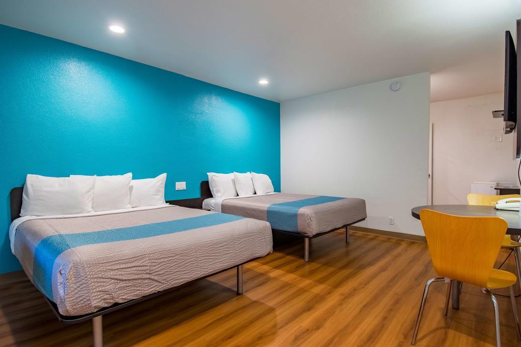Motel 6-San Bernardino, Ca - Downtown Εξωτερικό φωτογραφία