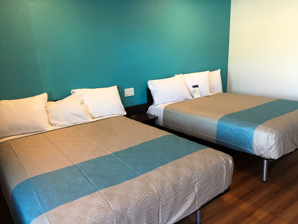 Motel 6-San Bernardino, Ca - Downtown Εξωτερικό φωτογραφία